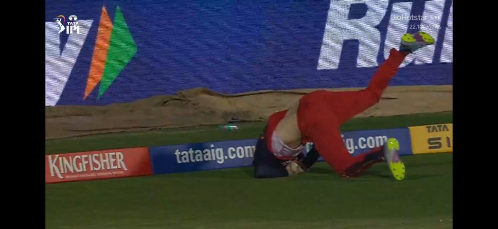 Sporty😎 tweet media