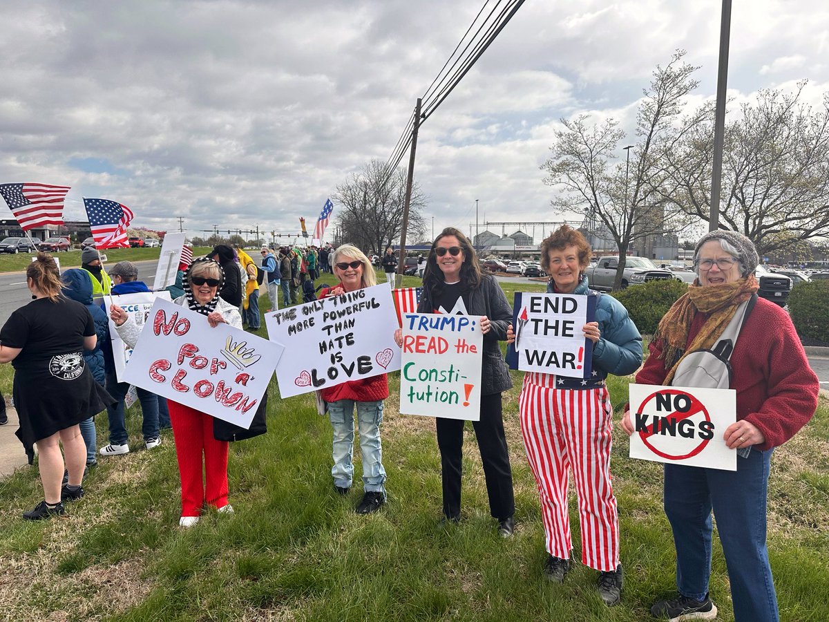Dorothy McAuliffe tweet media