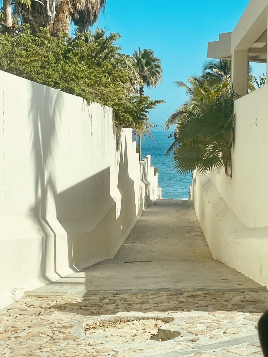 𝓜𝓻𝓼. 𝓑𝓪𝓴𝓮𝓻𝔂 tweet media