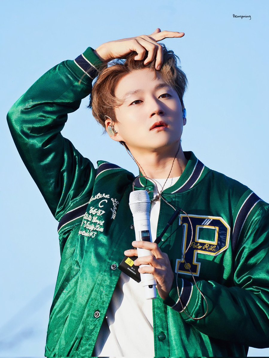 빛나다 tweet media