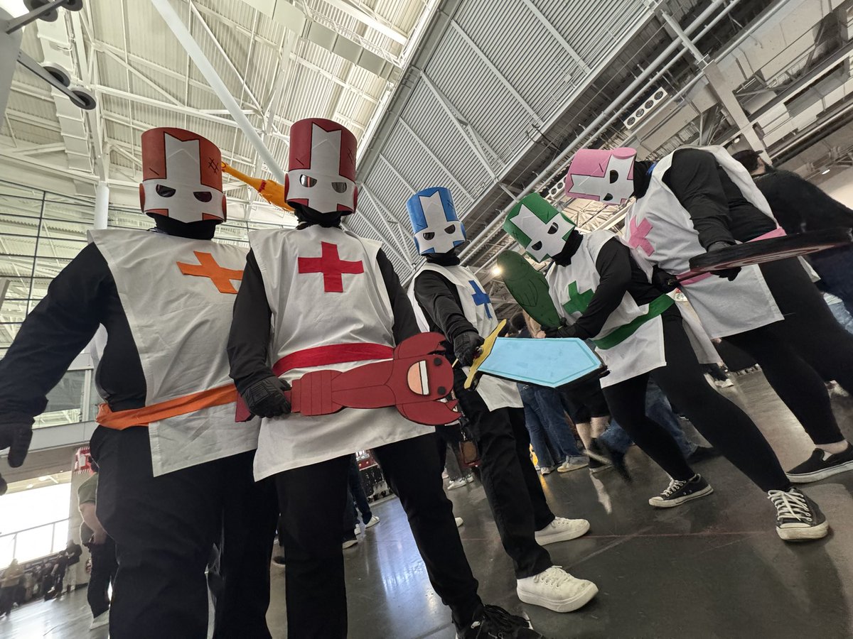 <a href="/thebehemoth/">The Behemoth</a> My goats didn’t show up to #paxeast this year. WHERE ARE YOU? 😭🐥
