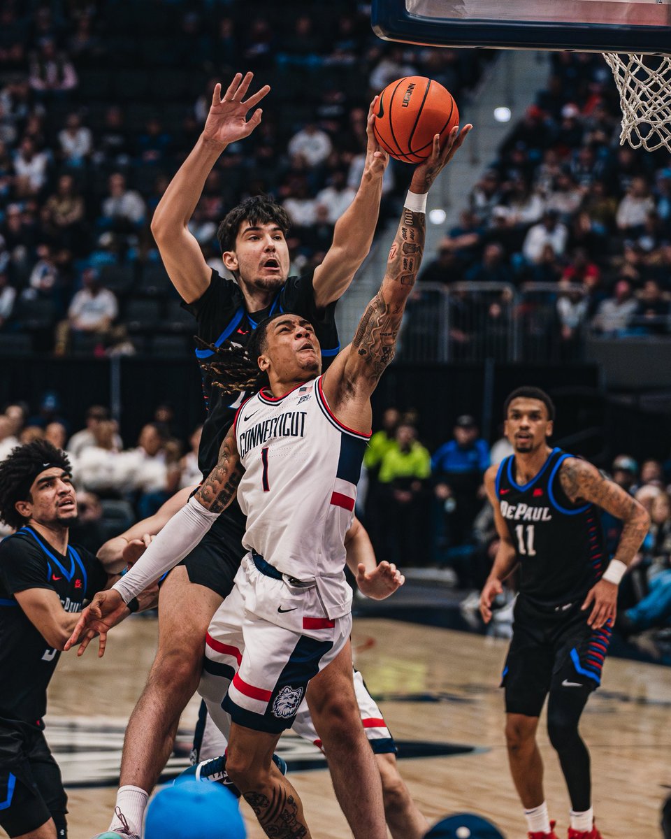 DePaul Basketball tweet media