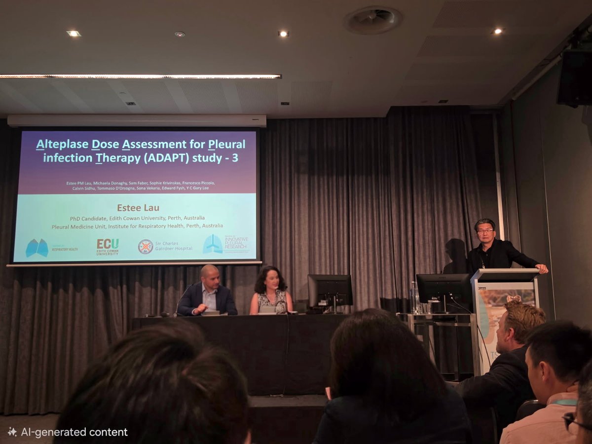 YCGaryLee's tweet photo. @db_fitzgerald @arash_badiei chairing Pleural Abstract session @tsanz_thoracic mtg: Standing room only! 
@DrMatting provided update on #AMPLE-4 RCT (352 recruited!)
@estee_lau work on ADAPT-3 (reduced dose tPA); n=100 showing good efficacy/safety in #pleural infection 

@UWAresearch @EdithCowan @ARNS_UK @OxfordRespTrial