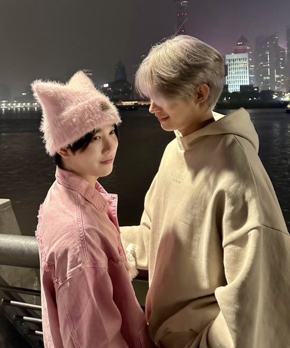 떠이미- tweet media