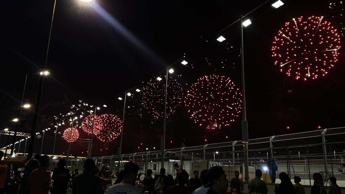 رينـا tweet media