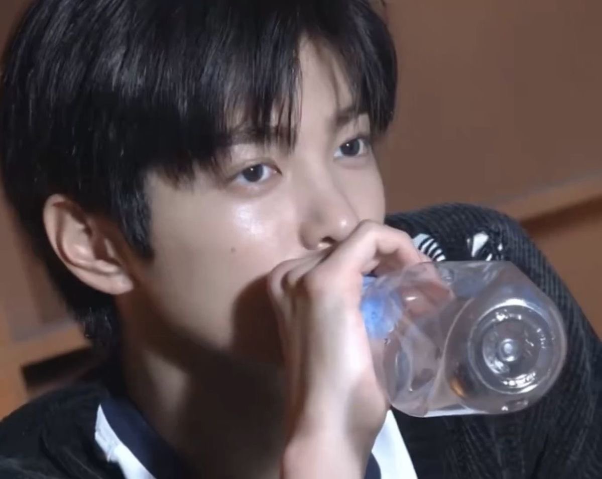 건빵호빵 tweet media