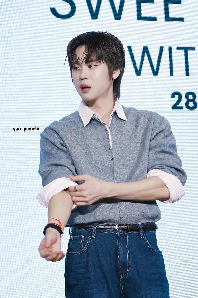 yao_pomelo tweet media