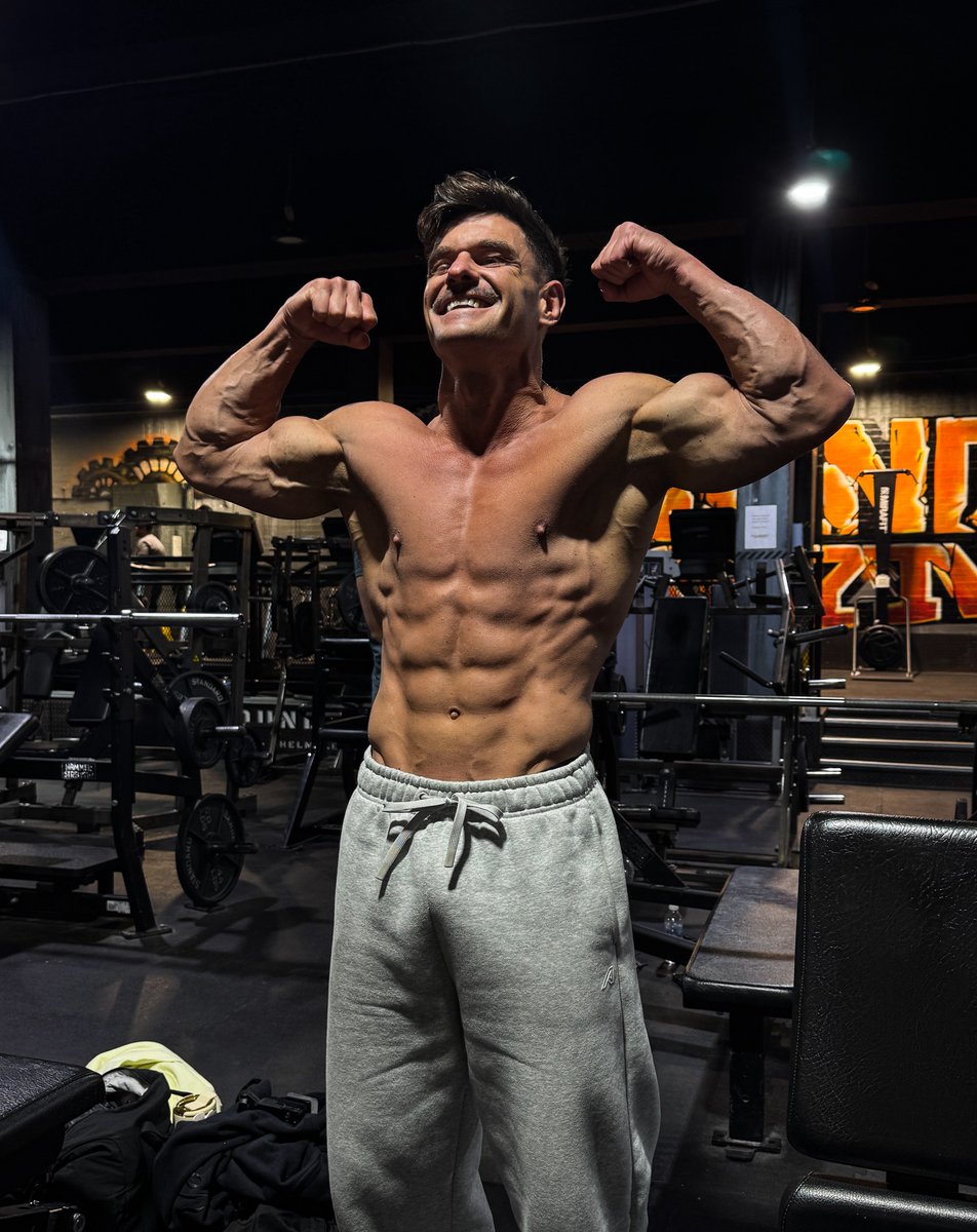 Rob Lipsett tweet media