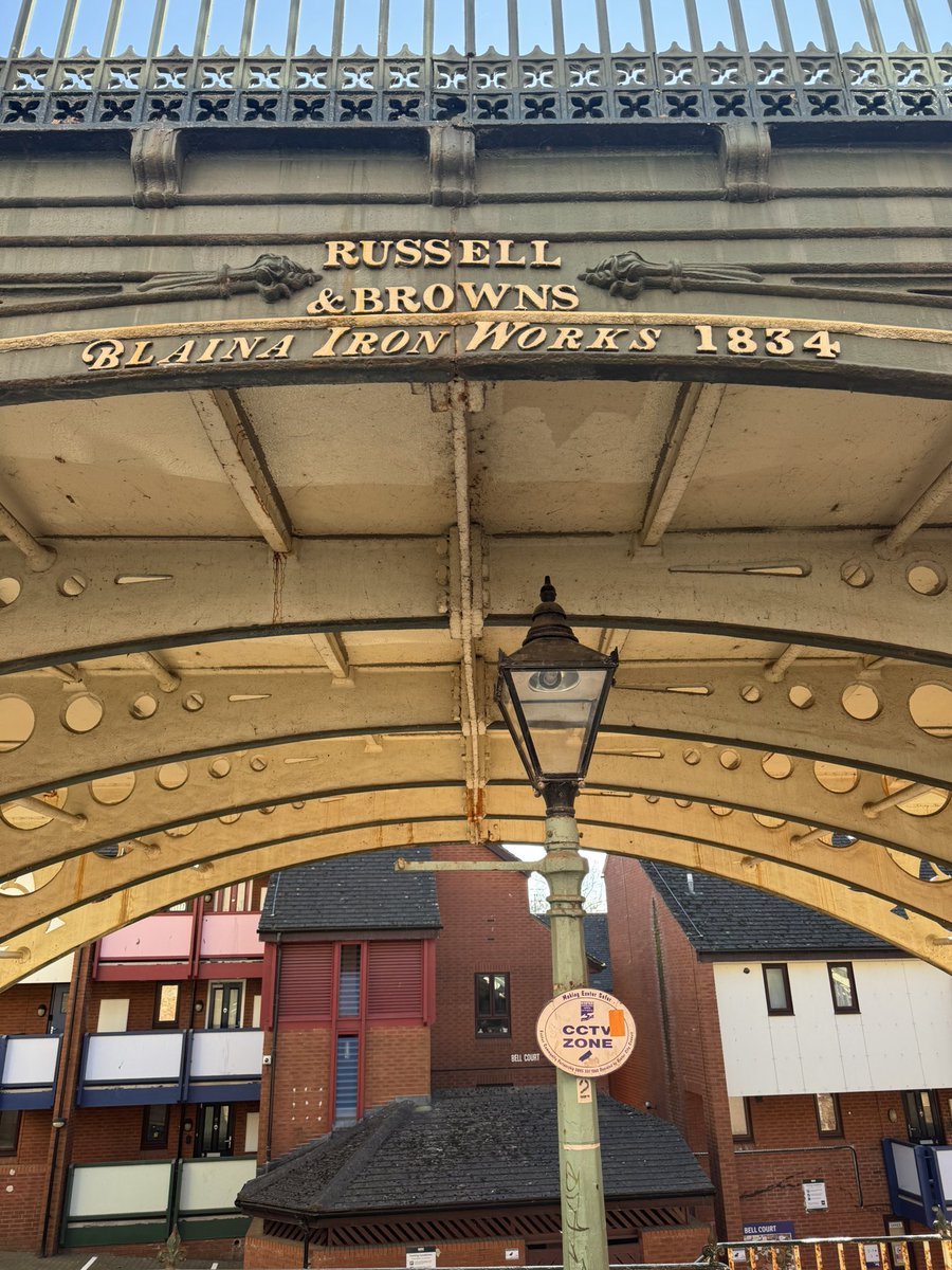 Mr_John_Harvey_'s tweet image. I love #Exeter’s Iron Bridge… I took a look at it from all angles recently - do pls check out the resulting @instagram post (&amp;amp; give it a like 🙏).
instagram.com/p/DWbBMixjEDf/…

‘Exeter Memories’ lowdown on Iron Bridge is well worth a read too…
exetermemories.co.uk/em/ironbridge.…

#LoveExeter