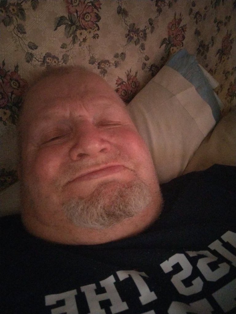 mark_rth tweet media