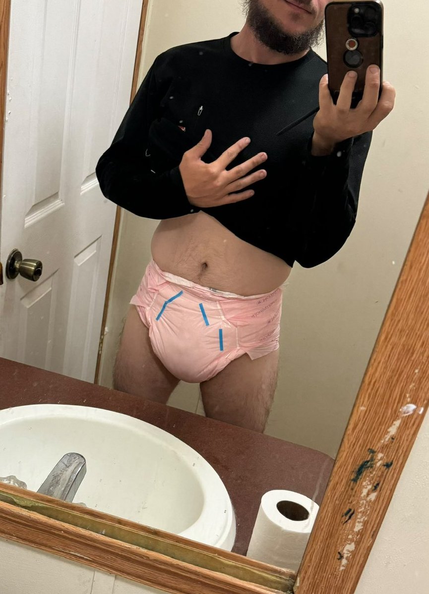 diaperedsub tweet media