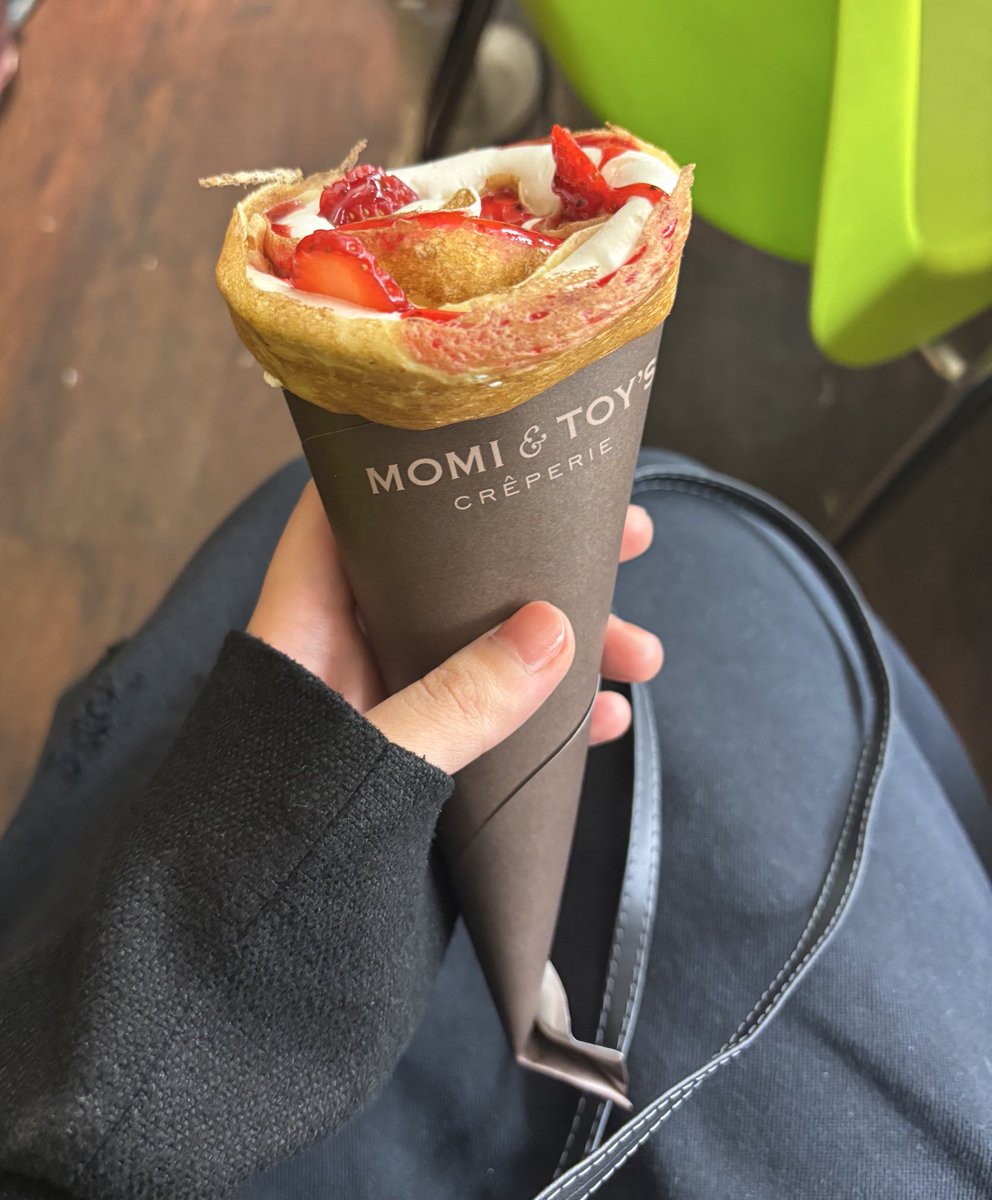 meromero_nchan's tweet image. 狂動戦線 BRIDEARサポート
ありがとうございました！✨
戦い感強かった！
あつあつのフロア嬉しかった
でもなんか甘々なクレープ食べれた、、！

楽しかった！

機材配線綺麗じゃなくて今更恥ずかしい（

#BRIDEAR #ESP #Edwards #Verocity 
#Line6 #expro #イーエクスプロ