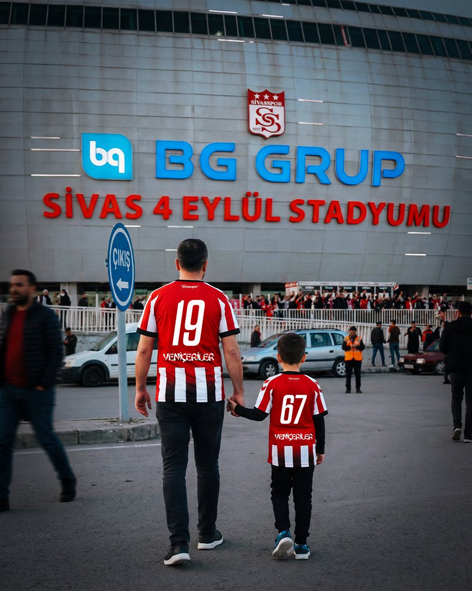 Yediden yetmişe tüm şehir birlikte…

#TümŞehirStada  <a href="/Sivasspor/">Sivasspor</a>