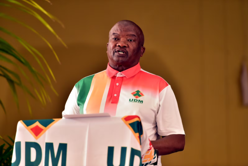 Times LIVE tweet media