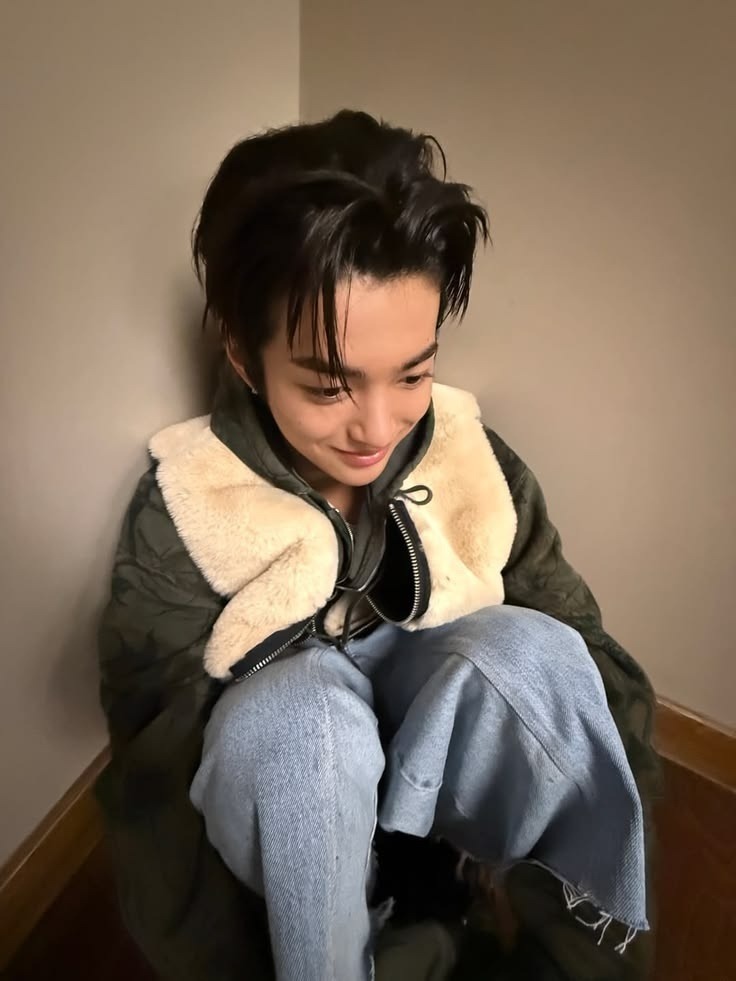 Base umum bisa follow @cornerfess tweet media