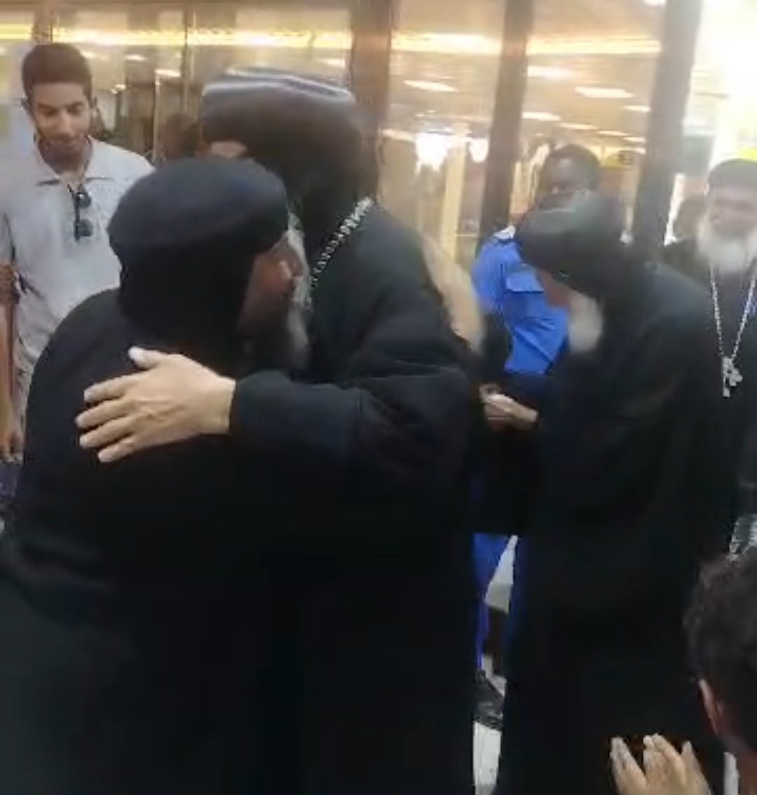 Elia R William tweet media