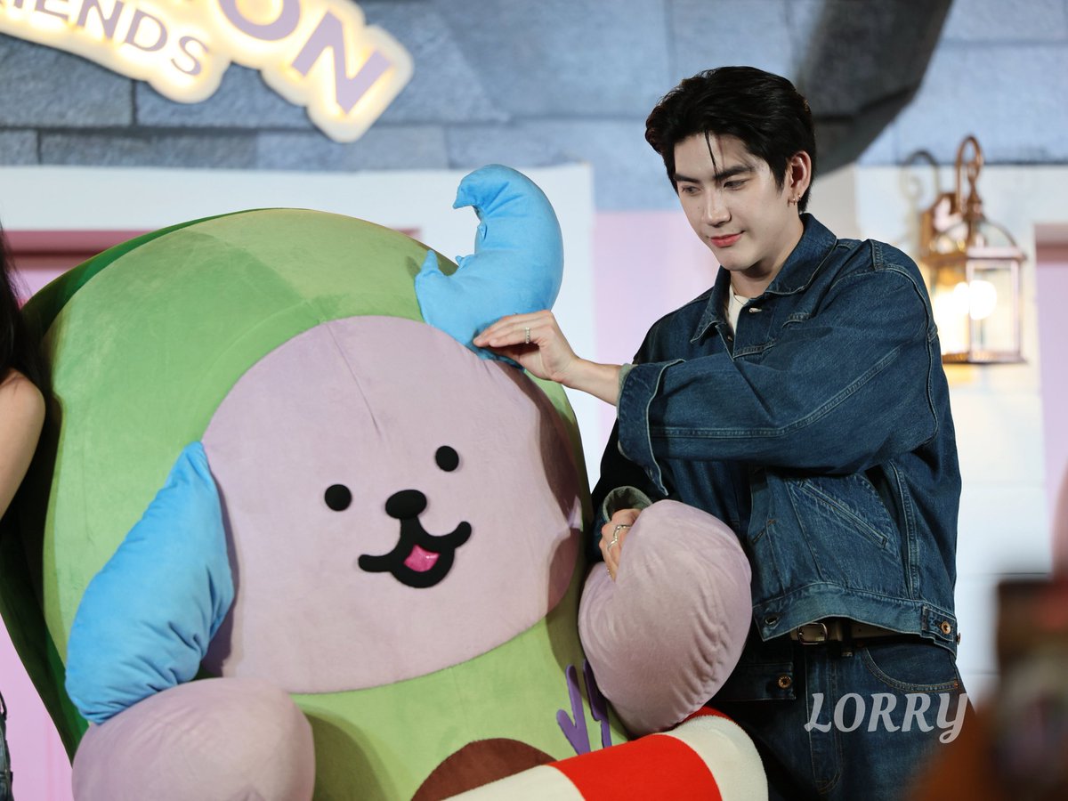 Lorry_jjyp tweet media