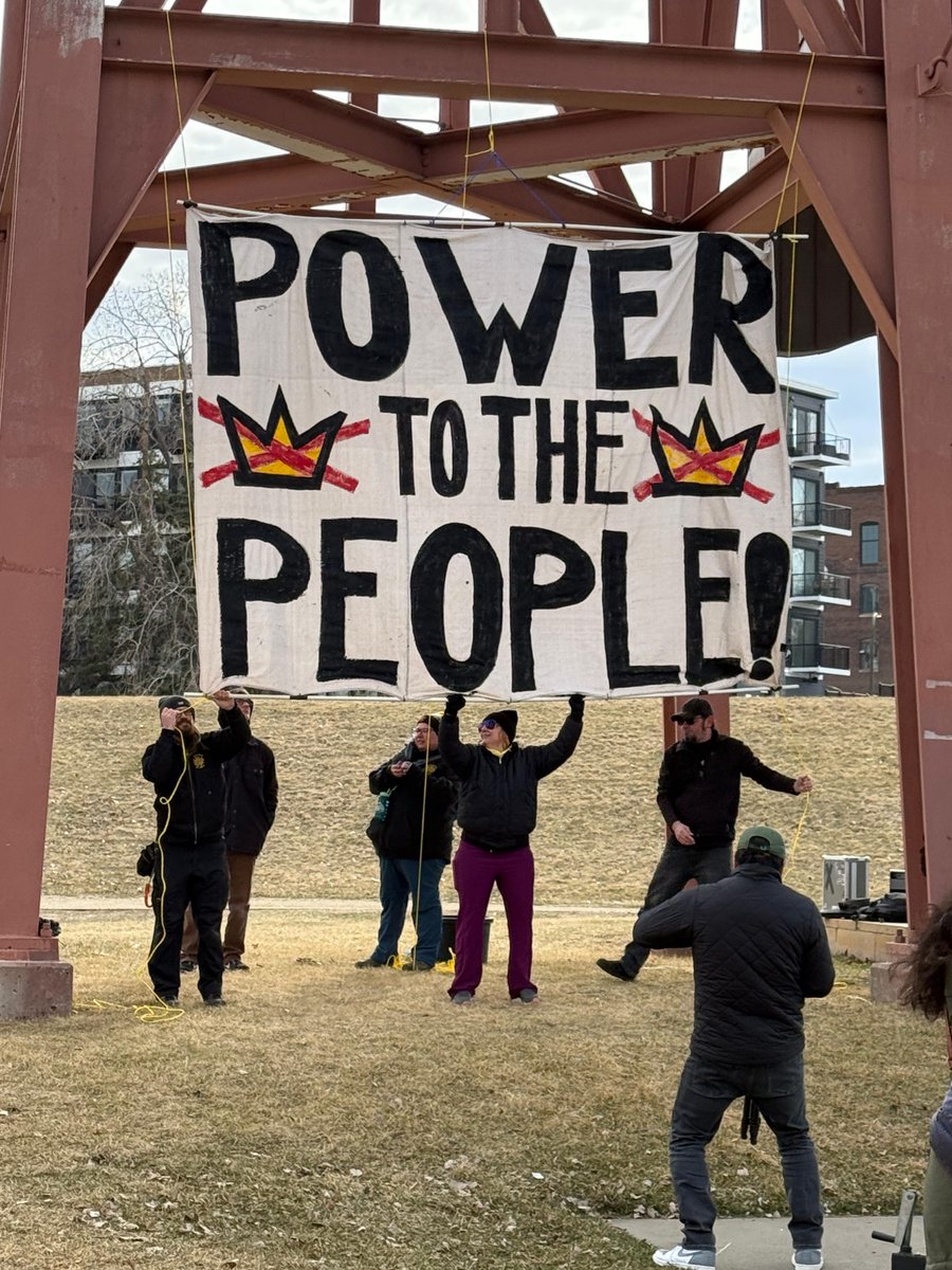 SEIU tweet media