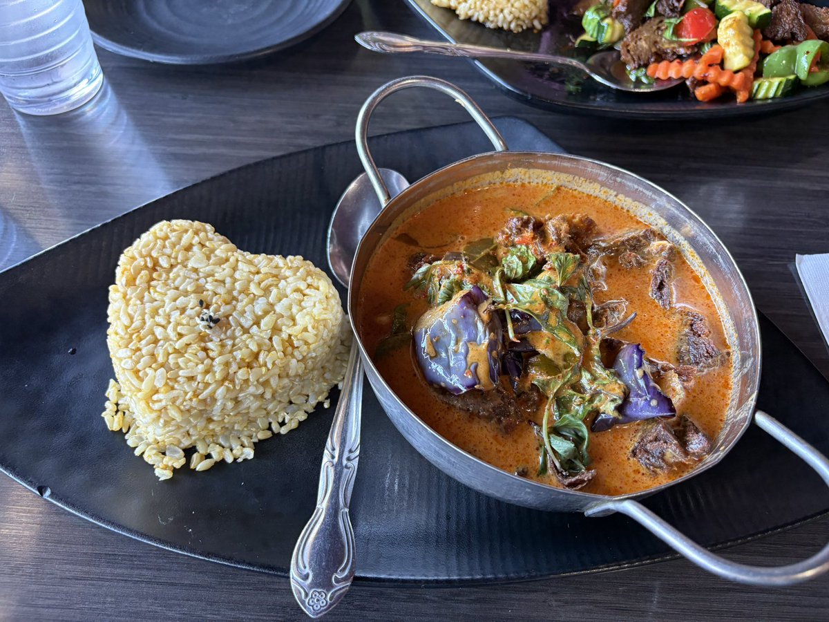 olly | 🩵🌻🌼🪻 tweet media