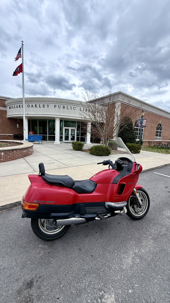 DarinRMcClure's tweet photo. Grok, what’s the chance of seeing a .@Honda Pacific Coast Cruiser in real life?
The chances of seeing a #PC800: Extremely low—think one every few months to years of regular driving, if ever! https://t.co/nnmR4BIDIS