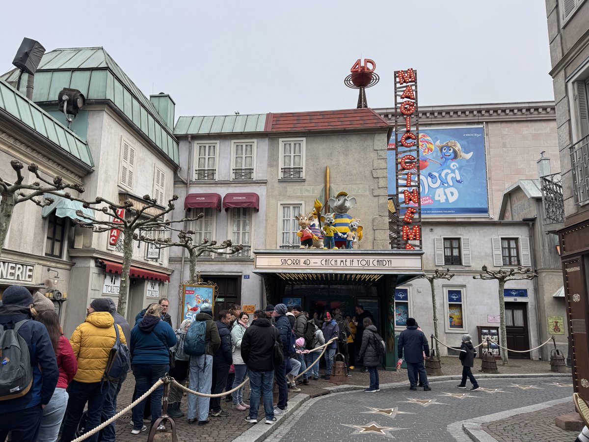 MichaelMack's tweet photo. Today, the first guest screening of SNORRI 4D - Catch Me If You Candy took place at the Magic Cinema 4D. It's great to see so many smiling faces and receive such positive feedback for our Franco-German co-production! #MACKMagic https://t.co/zMkraqYBDW