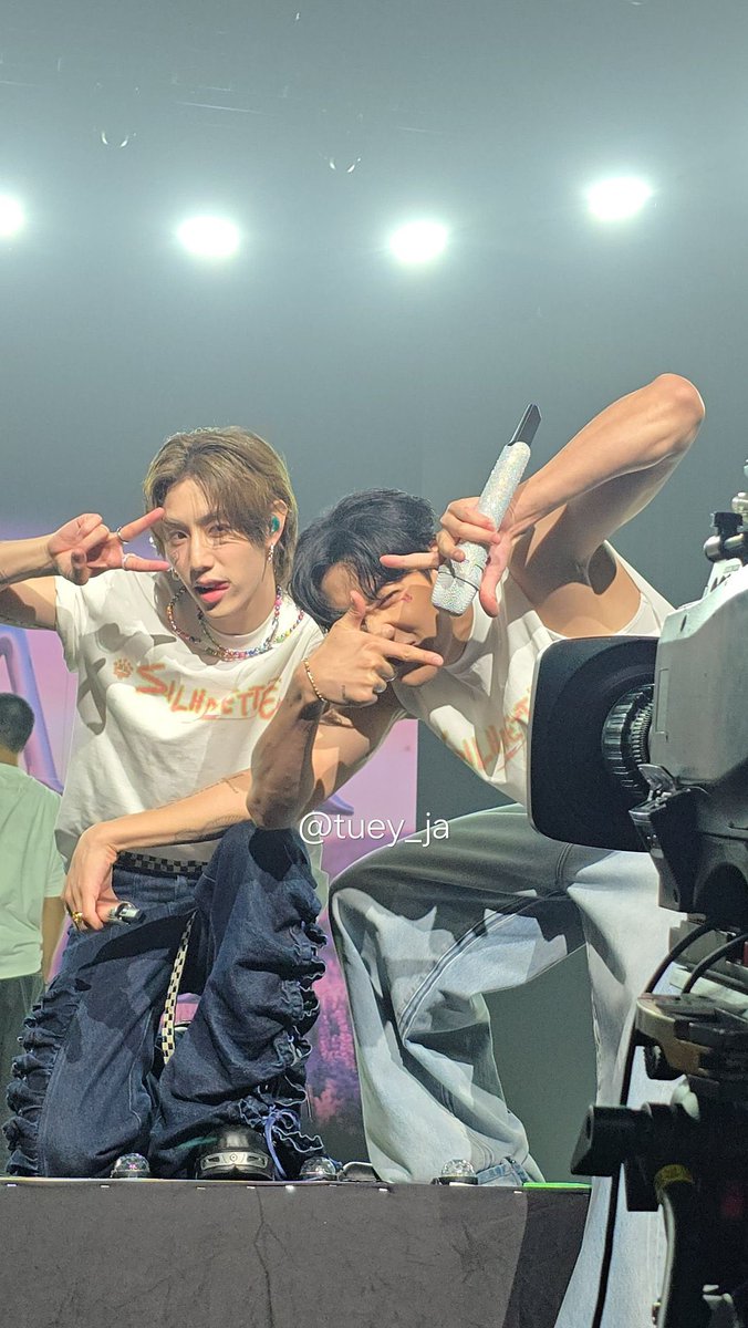 ‎♡.° portuan ☁️🍊🐧 tweet media