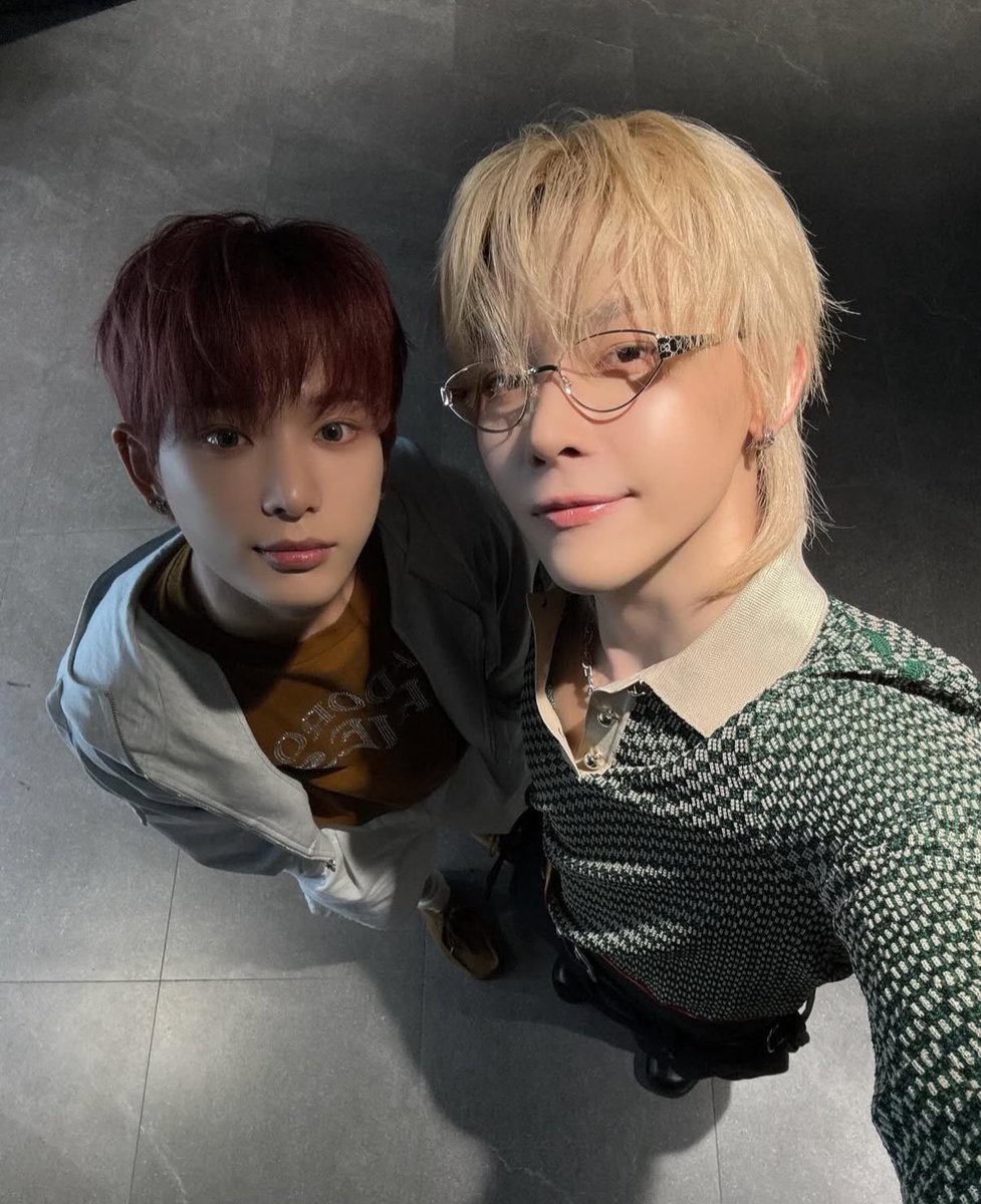 와 하루라스는진짜 포레버구나.....
포레버란말은정말포레버란뜻이래요.....