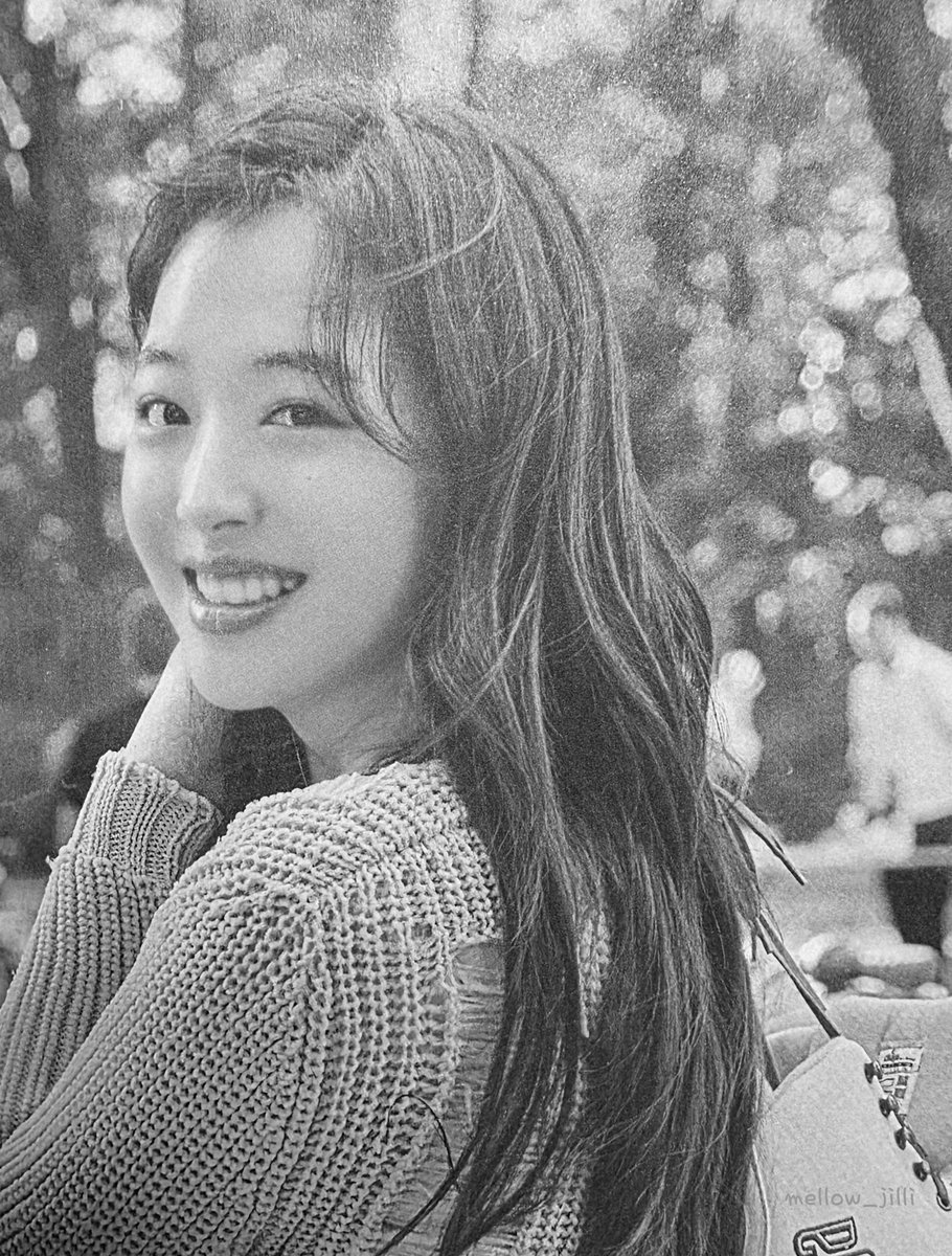mellow_jilli's tweet photo. 생일 축하해 진리야 사랑해 🍑 https://t.co/69cytyPf2F