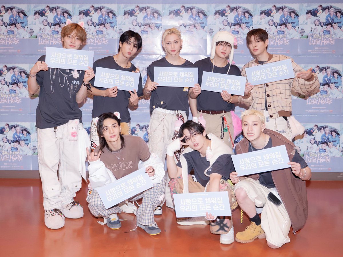 Stray Kids tweet media