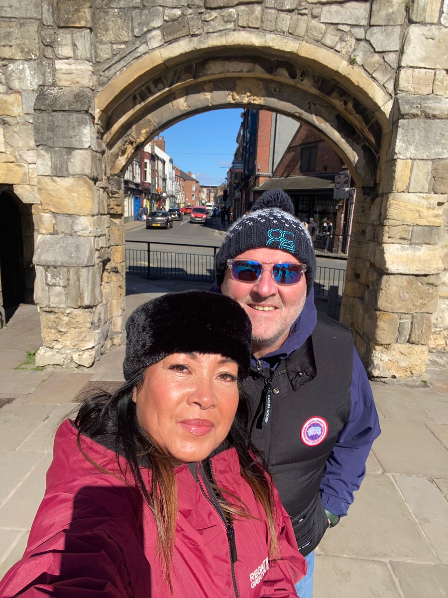 Got told off today by the tour guide in York for trying to tip them after a free 2 hour walking tour....that's me telt.