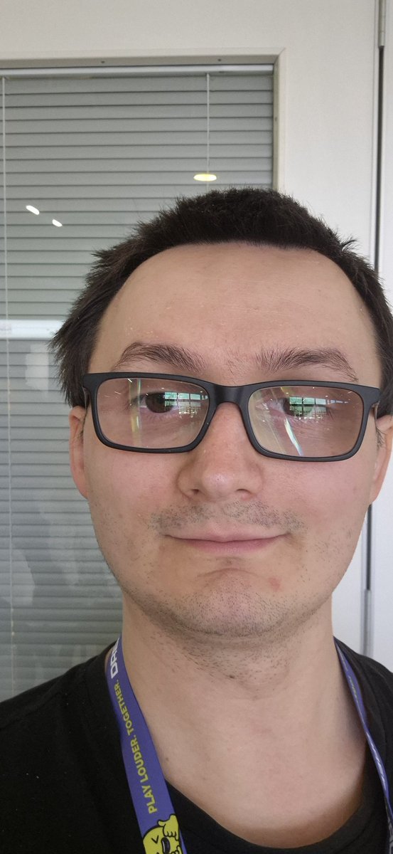 SporeRose ⭐️🌙🌟 tweet media