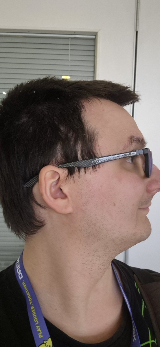 SporeRose ⭐️🌙🌟 tweet media