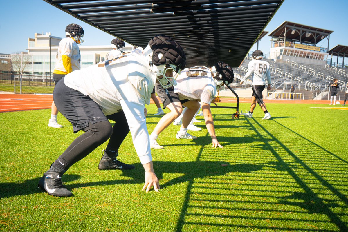 Rowan Football tweet media