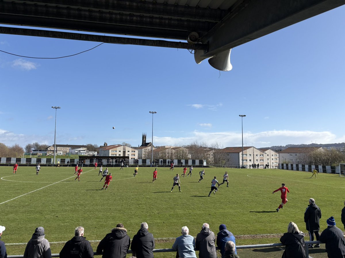 Ross’s football adventures tweet media