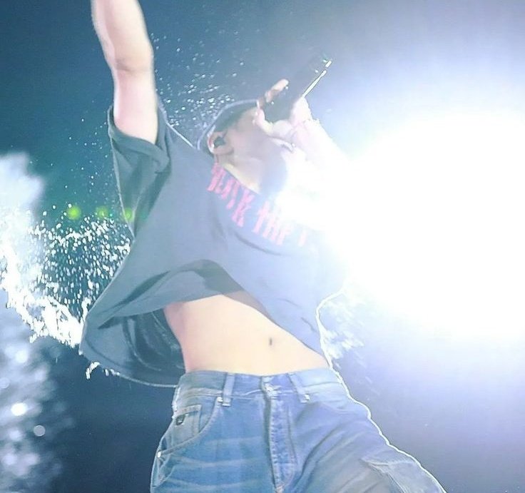 별⚝쫑 tweet media