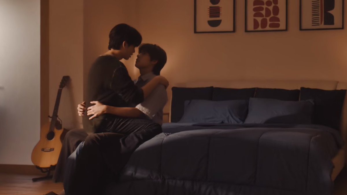 iris 🍎 tweet media