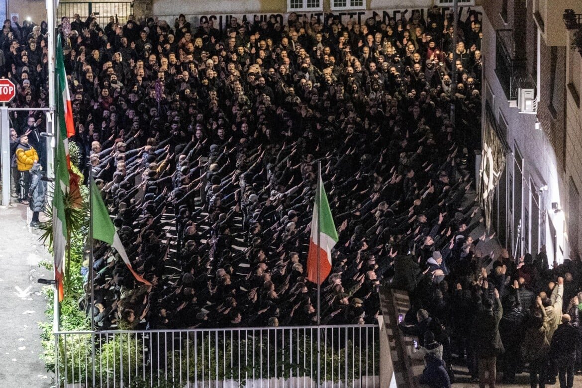 K.S. 🐼✊🇮🇹 mi vergogno di chi mi governa tweet media