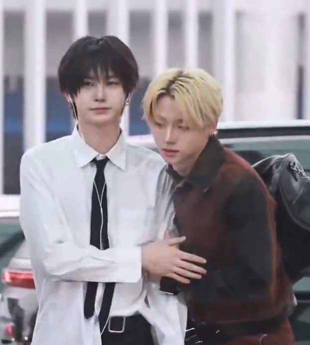 yuna ⊹ tweet media