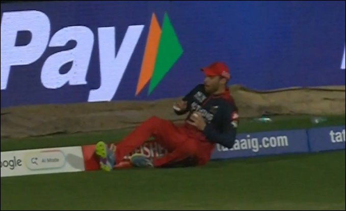 Out of Phase tweet media