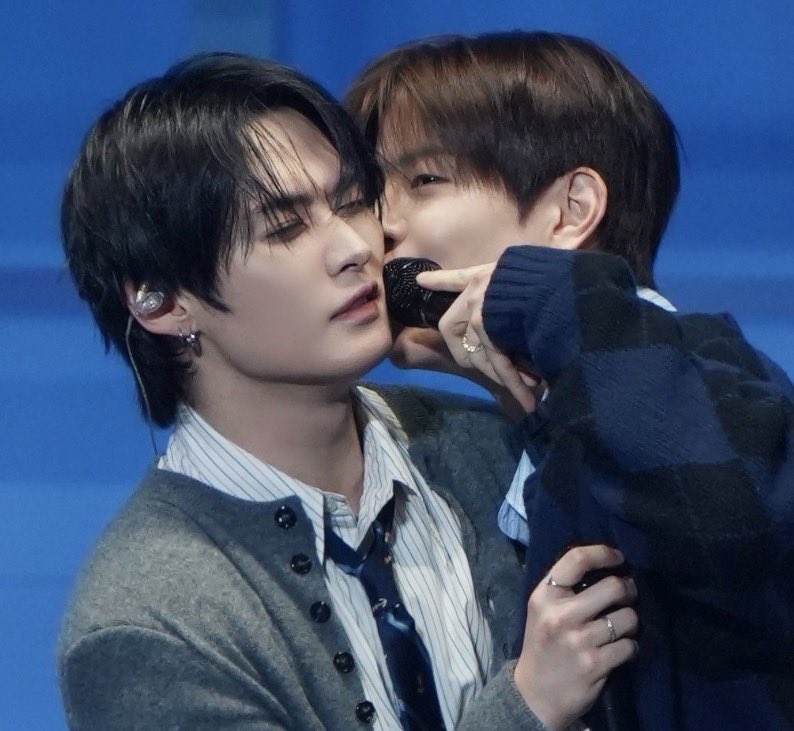 2min ♡ tweet media