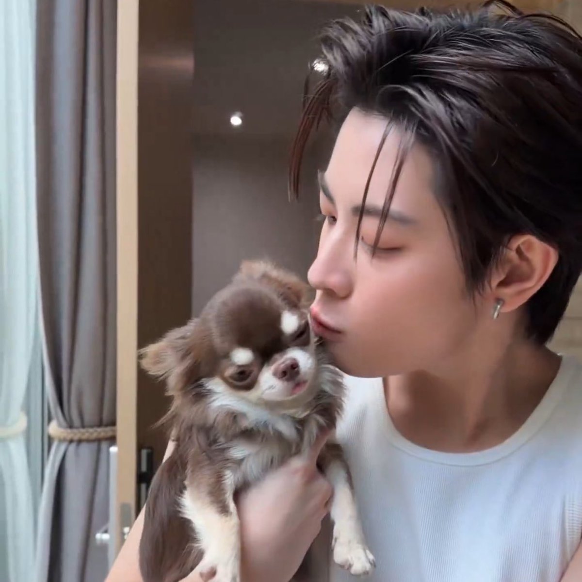 ซอ⋆.˚ ☾⭒.˚ tweet media