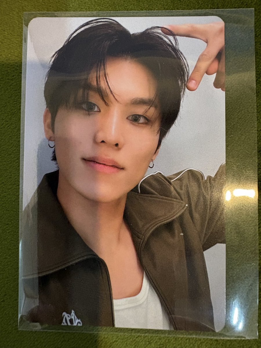 ゆいぴ tweet media