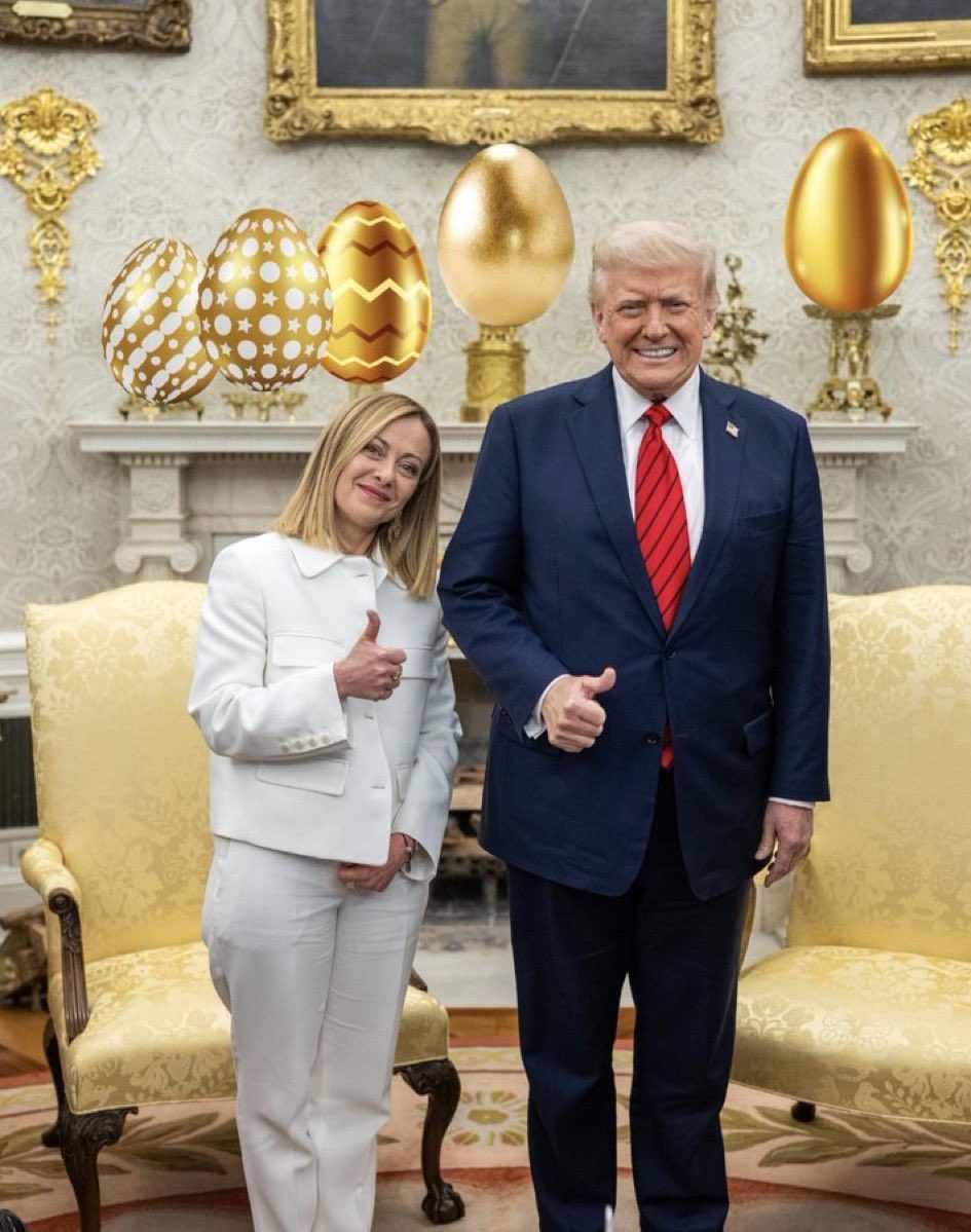 bundolo48's tweet photo. #nokings #nokingsitaly #nomeloni #notrump
https://t.co/0N70qEPYN4 https://t.co/u5ZaR08mA4