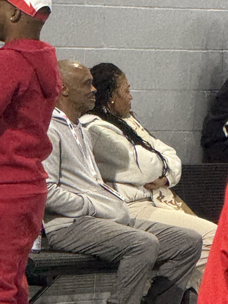 Adam King tweet media