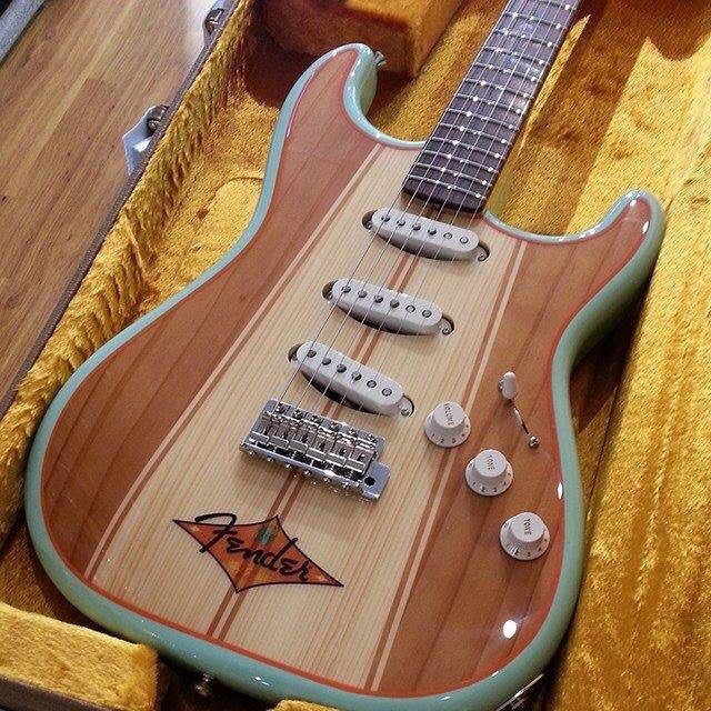 MikeB57Strat © tweet media