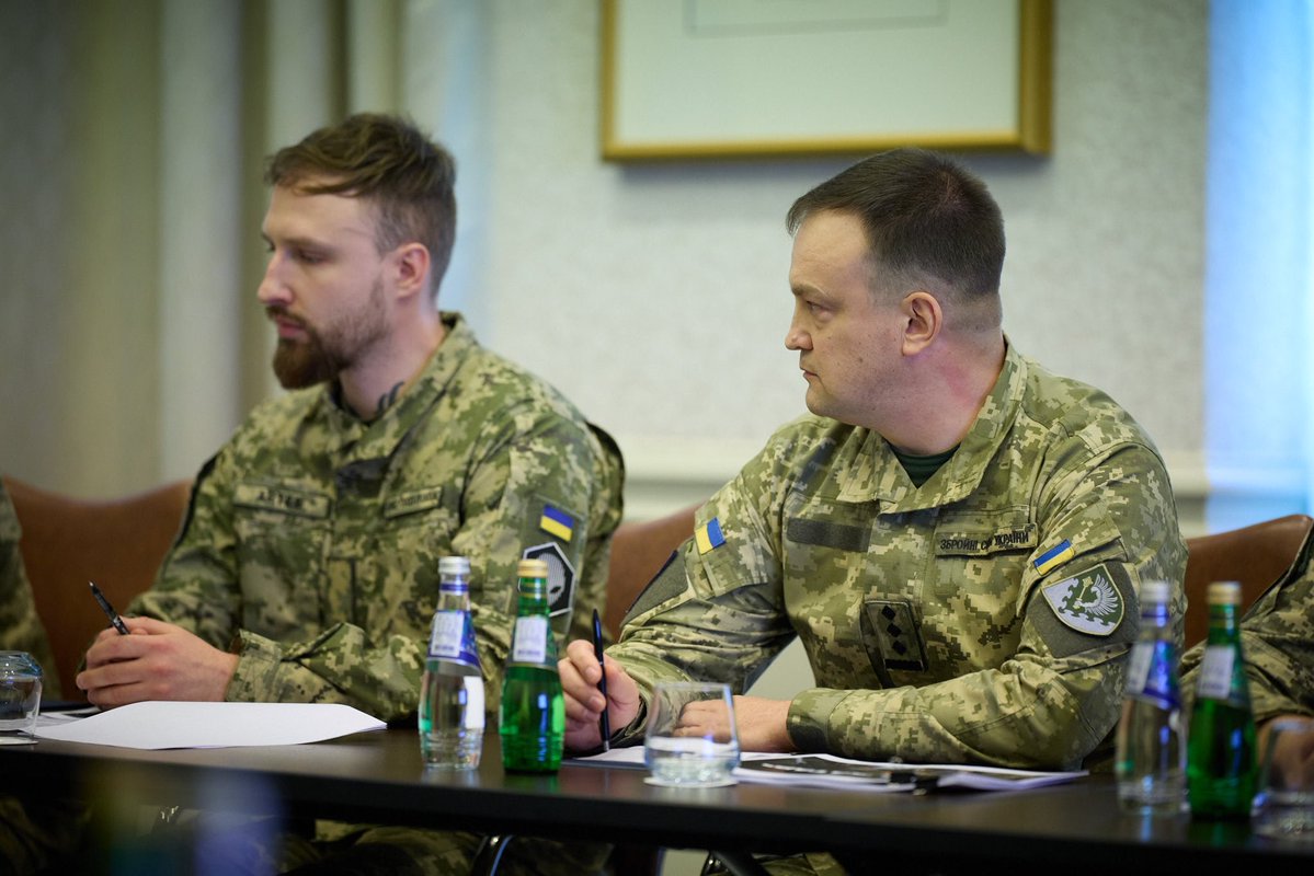 Volodymyr Zelenskyy / Володимир Зеленський tweet media