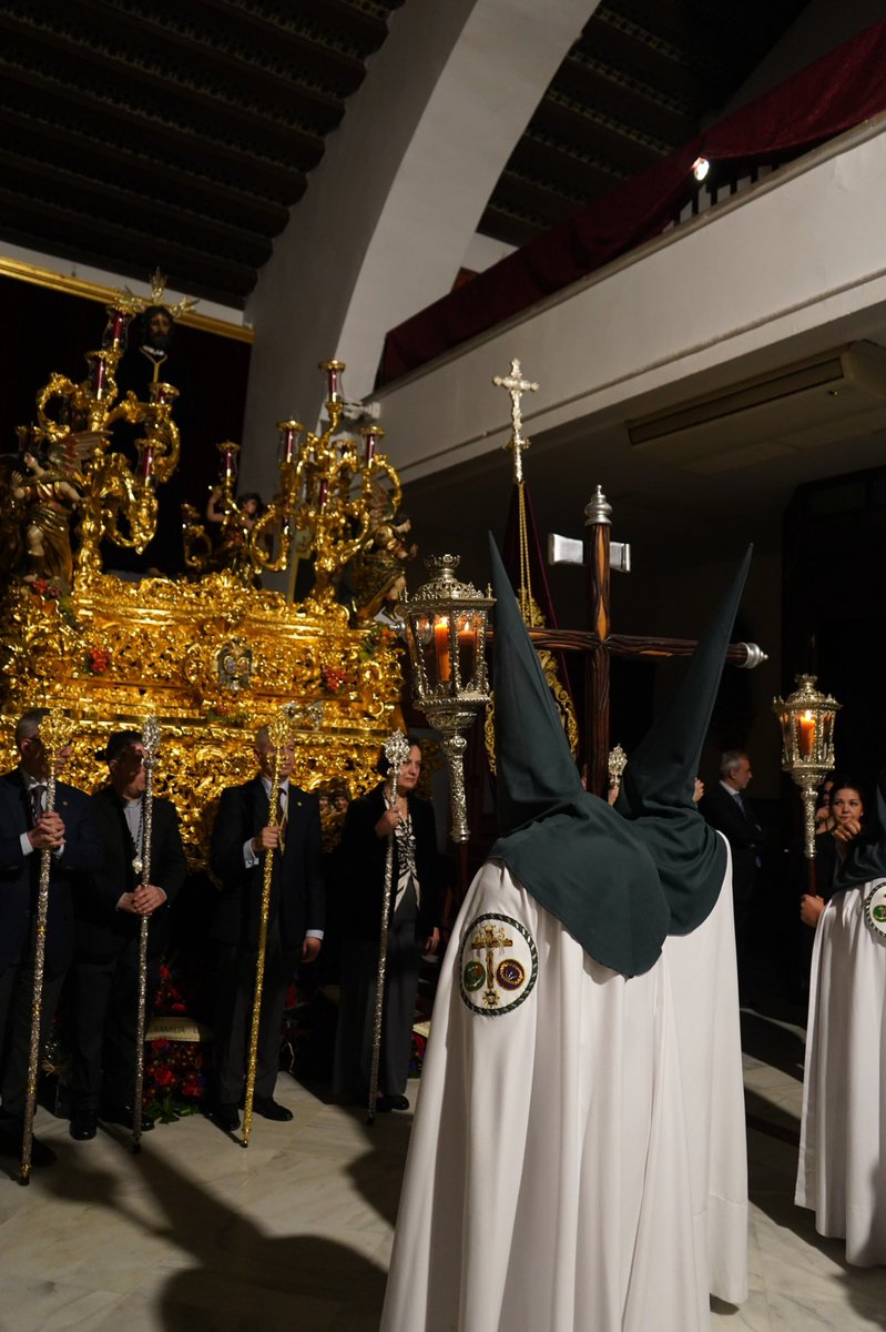 Santa Genoveva tweet media