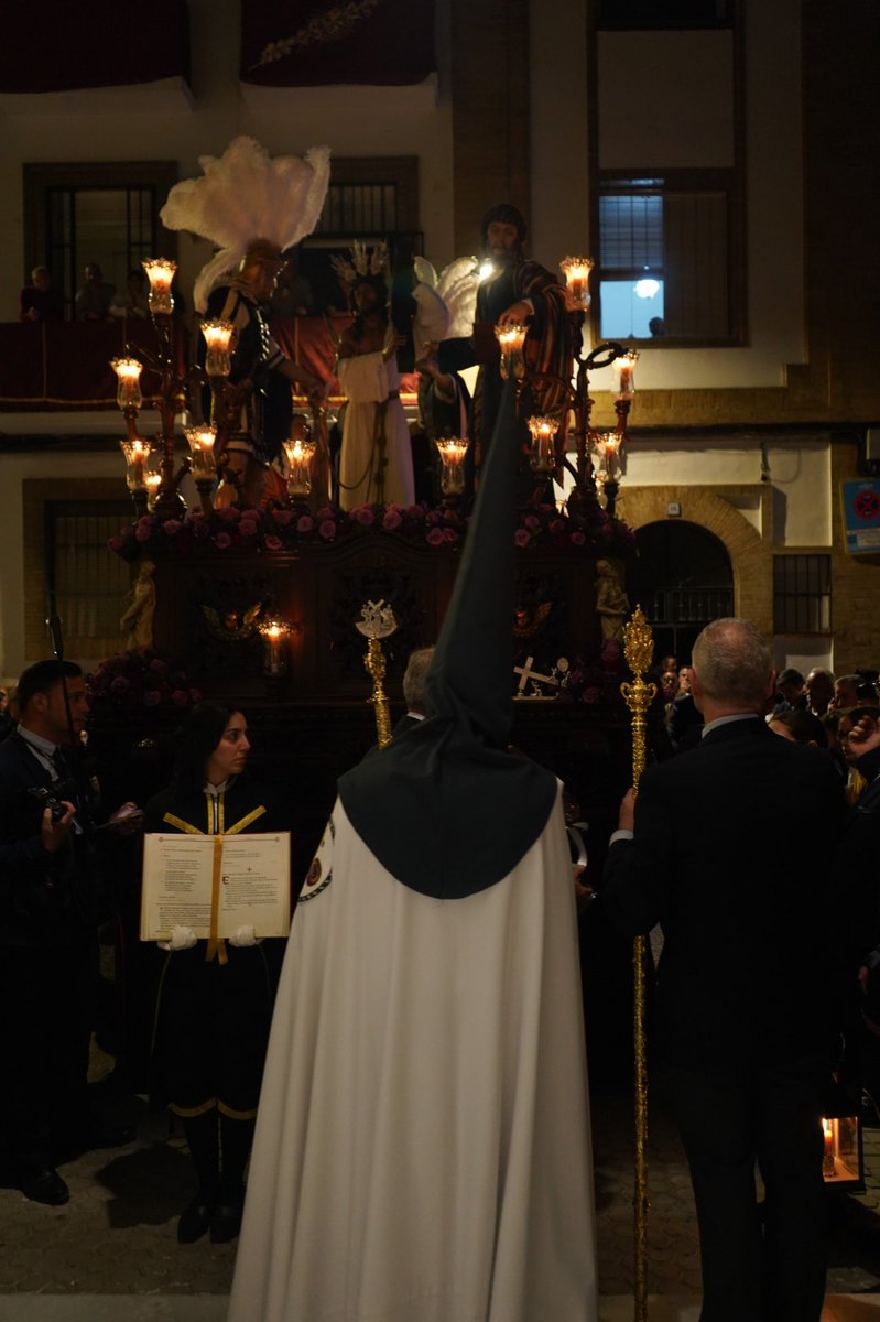 Santa Genoveva tweet media