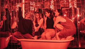 juanluisrecio's tweet image. Las actividades que antes marcaban el tiempo libre de #generaciones como los#babyboomers poco tienen que ver con la forma en la que #millennials y #GenZ deciden divertirse hoy. Si hace unas décadas... periodistadigital.com/elbuenvivir/20… #ocio #IKONO