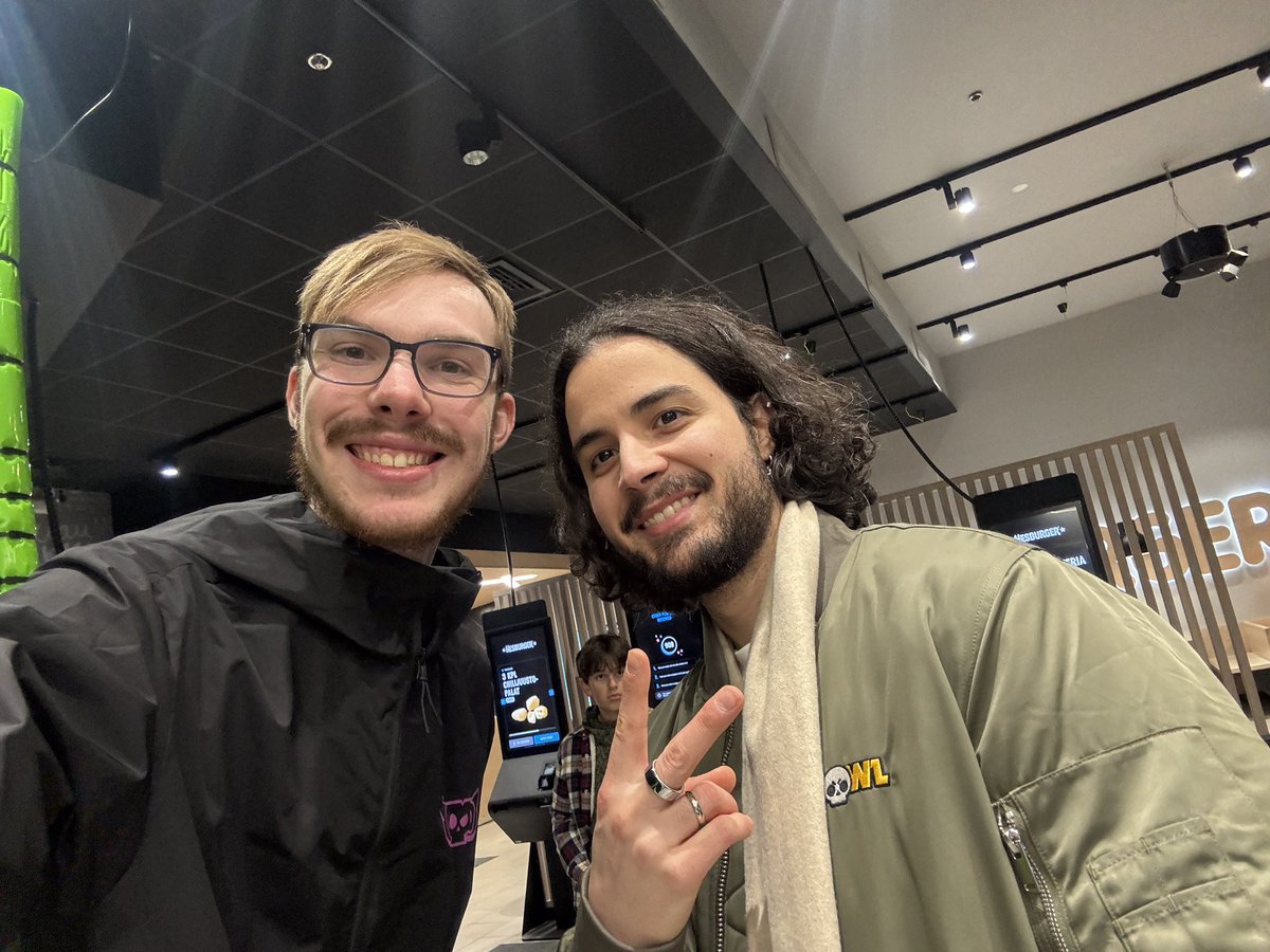 MythicBs tweet media